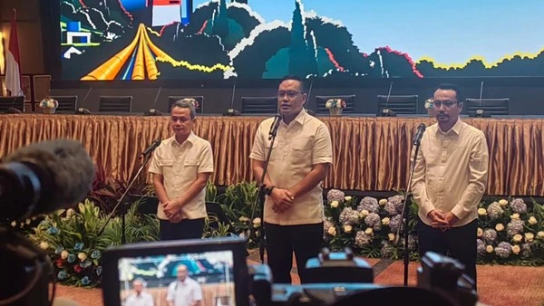 Setelah SPBU-nya Ditinggal Masyarakat Akibat Kasus Tata Kelola Minyak, Pertamina Minta Maaf