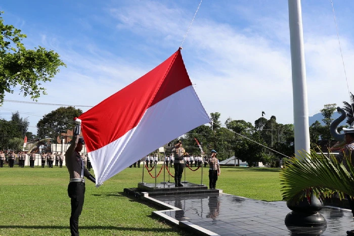 Polres Lampung Barat Gelar Upacara Peringatan Hari Kesadaran Nasional
