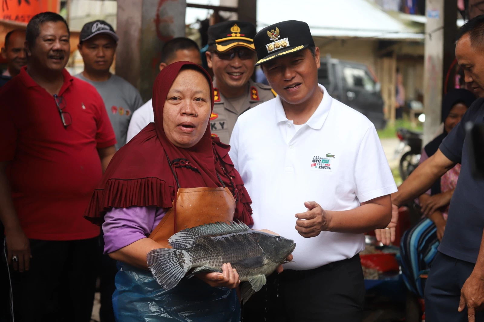 Pastikan Stok Bahan Pokok Jelang Ramadhan Dalam Keadaan Setabil, Pj. Bupati Nukman Lakukan Monitoring Pasar