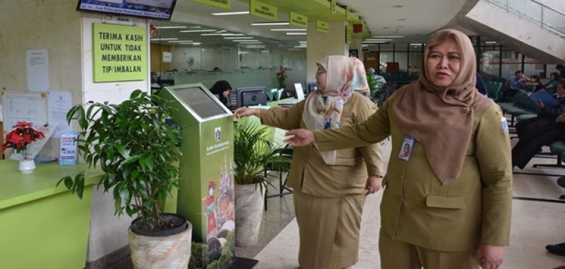 PTSP Jakarta Timur Raih Penghargaan Tertinggi Dari Ombudsman RI