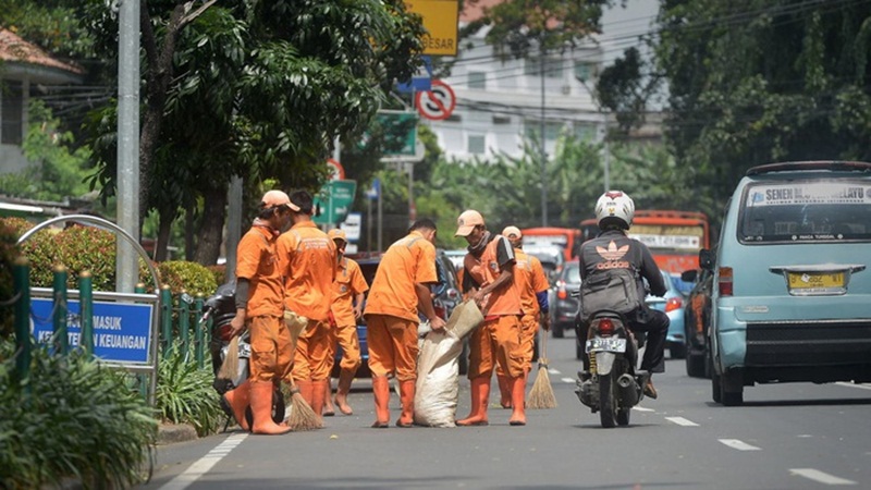 Jaga Kebersihan Saat Natal, DLH DKI Kerahkan 2.200 Petugas PPSU