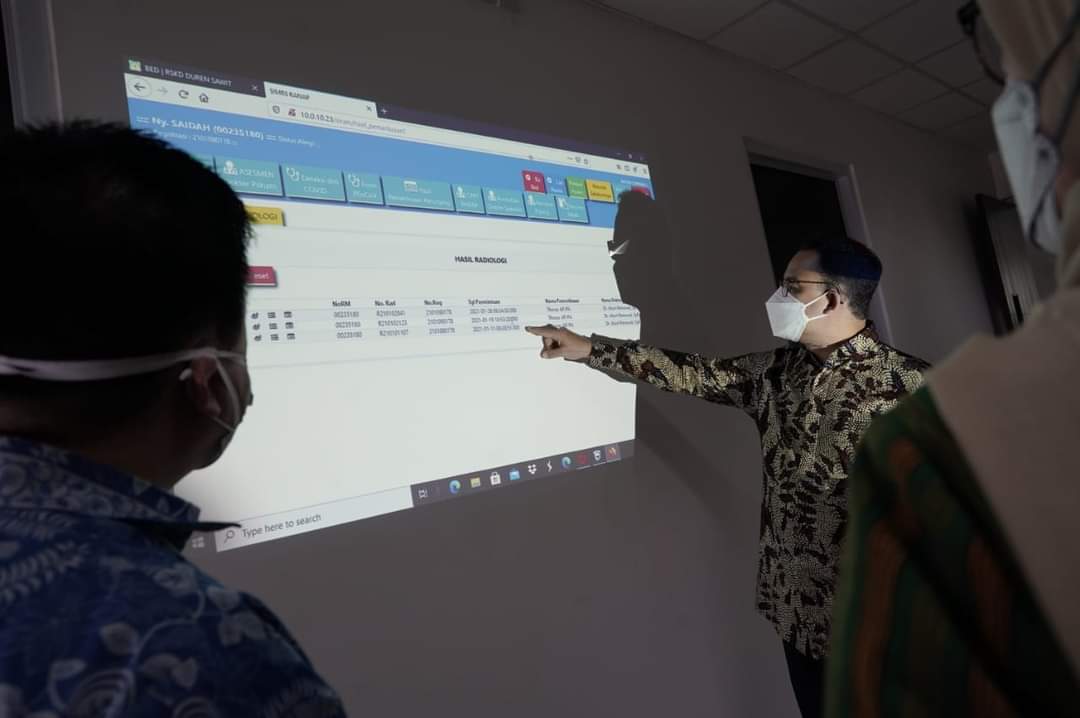 Elit Politik Bertarung Revisi UU Pemilu, Rico: Anies Santai Saja Dan Fokus Tangani Covid-19