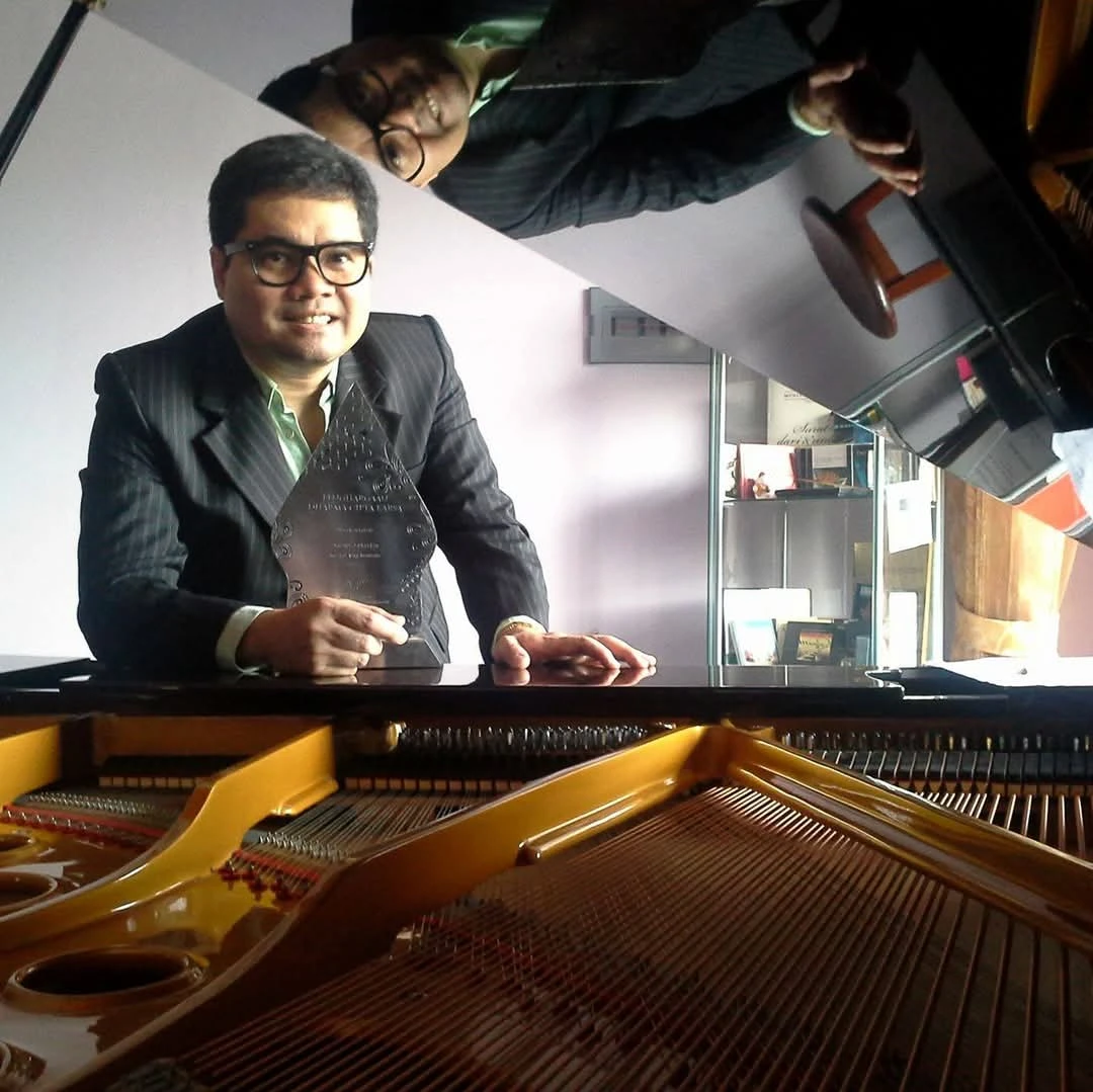 Puisi 'Meditasi Batu' Karya Pulo Lasman Simanjuntak Diperdanakan di Skotlandia lewat Musik Klasik Komponis Ananda Sukarlan