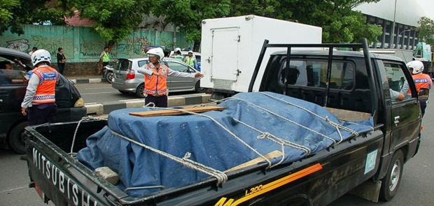 Kemenhub Uji Kelaikan Kendaraan Angkutan Barang