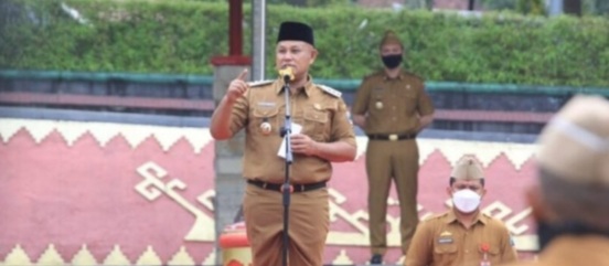 Bupati Lampung Selatan H. Nanang Ermanto Meminta kepada seluruh lapisan masyarakat Untuk Tetap Menerapkan Prokes