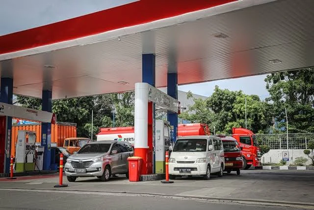Harga BBM.Non Subsidi Naik Lagi, Pertamax Jadi Rp 12.900 Per Liter