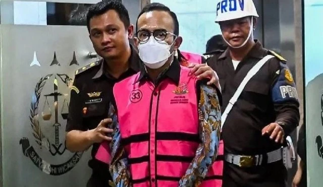 Kejagung Bongkar Korupsi Rp 193,7 T di Pertamina, Modusnya Beli Pertalite Dioplos Jadi Pertamax