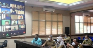 Pemkab Lampung Selatan Ikuti Webinar Penanggulangan Kemiskinan Secara Virtual