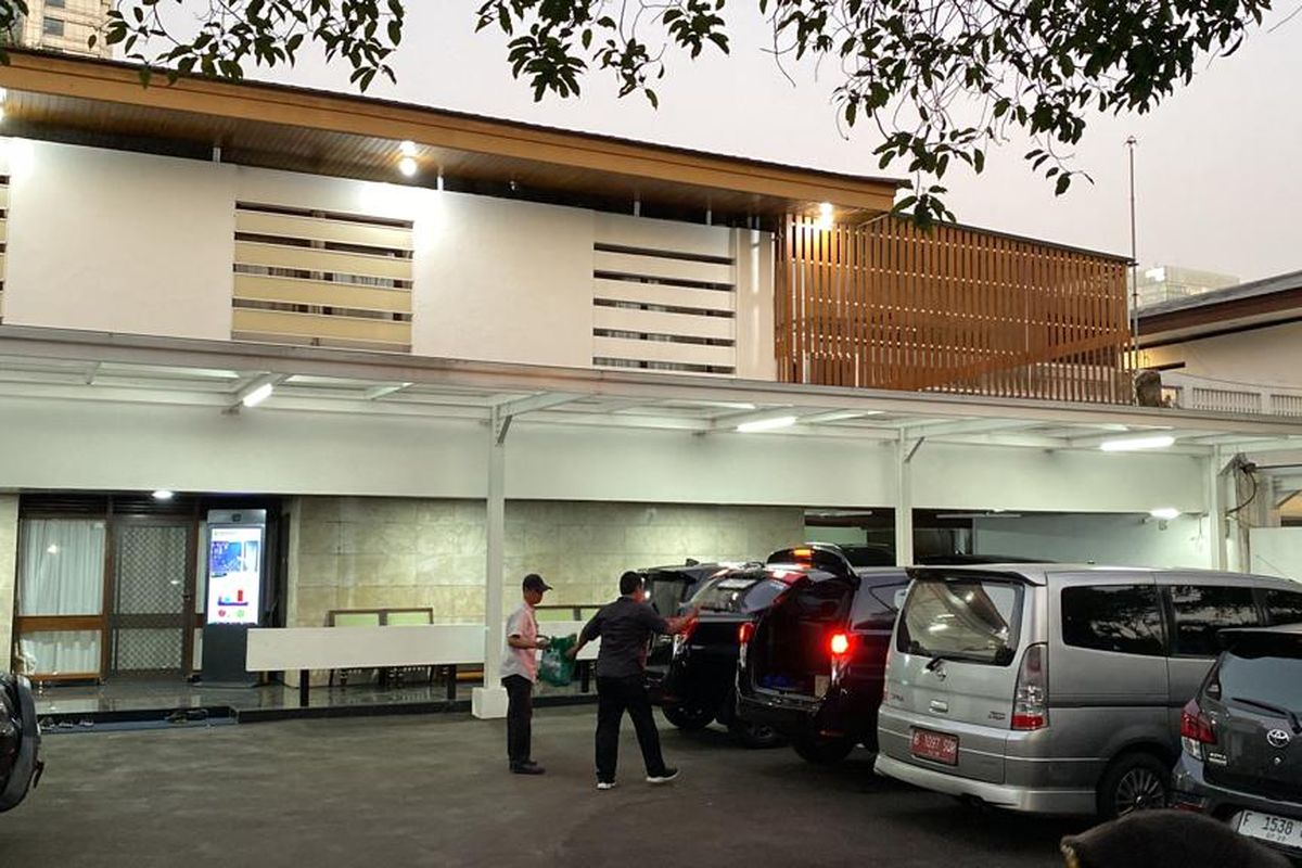 KPK Geledah Rumah Dinas Menteri Pertanian Syahrul Yasin Limpo