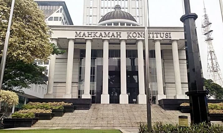 3 Orang Judicial Review UU Pilkada, Minta Cagub Terpilih Harus Dapat Lebih 50 Persen Suara