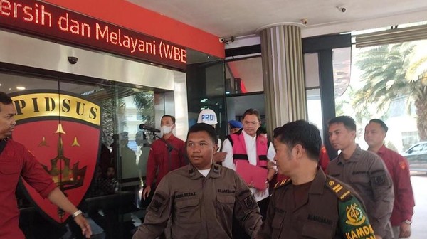 Anggota BPK Jadi Tersangka Kasus Korupsi BTS di Kemenkominfo