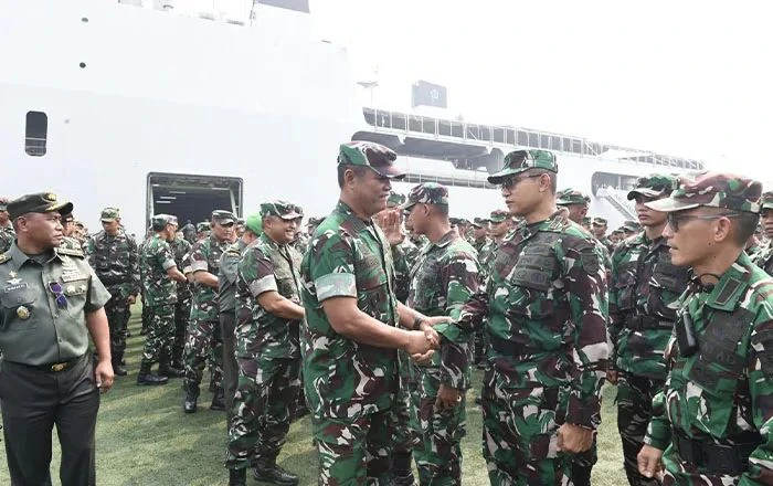 Diberangkatkan dari Jakarta, Personel TNI AD  Akan Bantu Pemda di Seluruh Indonesia