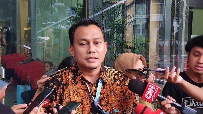 KPK Usut Aliran Dana Korupsi Beras Bansos ke Eks Dirut TransJakarta