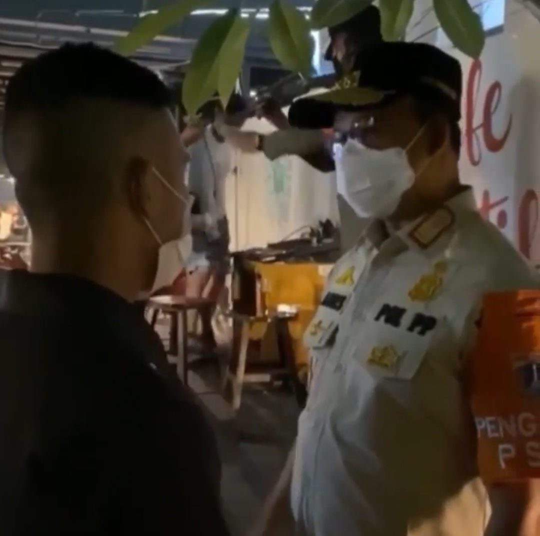 Didatangi Anies, Manajemen Tebalik Kopi Langsung Usir Pengunjung