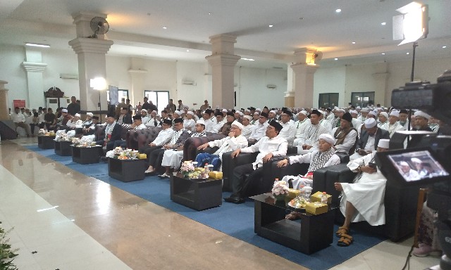Anies - Muhaimin Hadiri Ijtima Ulama dan Tokoh Nasional