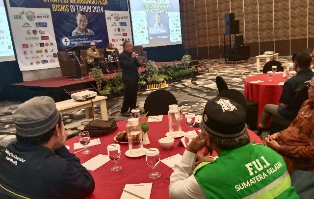 Pengusaha Palembang Dimotivasi Agar Bergerak dan Terus Bergerak Hingga Allah Menghentikannya
