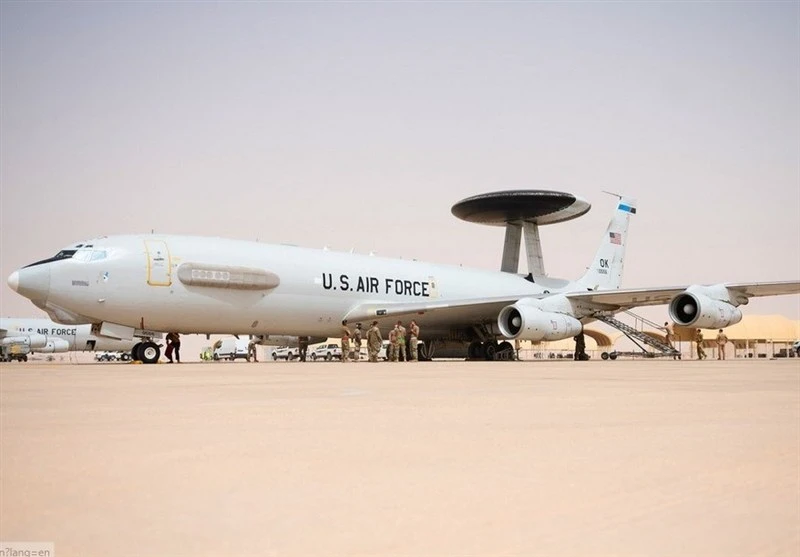 IRGC Hancurkan Pesawat Pengintai Canggih AS AWACS E-3 di Pangkalan Arab Saudi