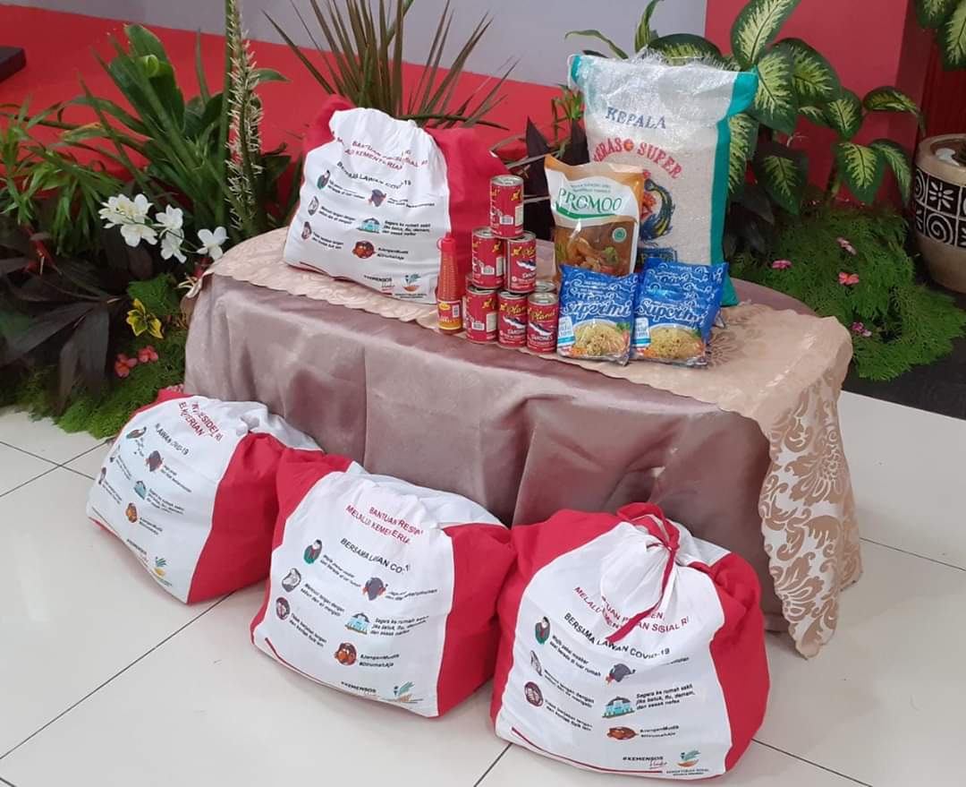 Mensos Juliari Jewer Vendor Sembako Nakal