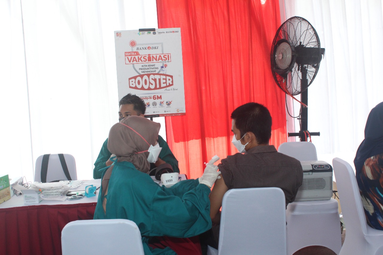 Berikut Jadwal Sentra Vaksinasi Booster Bank DKI, Warga Bisa Daftar Lewat JAKI