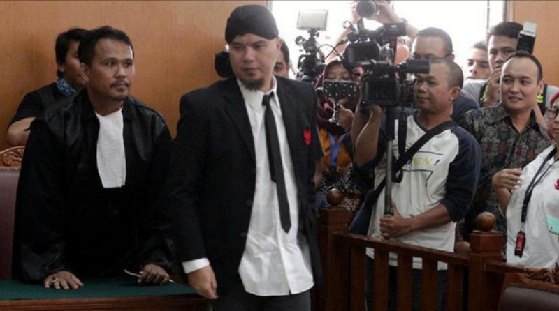 Ahmad Dhani Ditahan, 2 Tagar Langsung Jadi Trending Topics