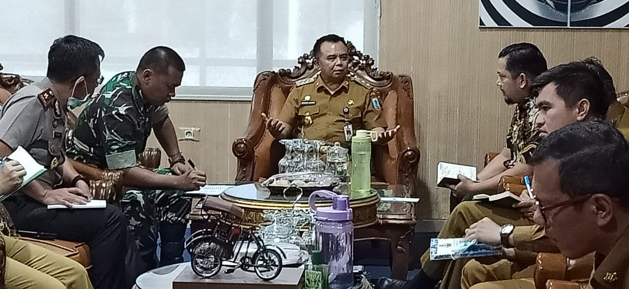 Stok Sembilan Bahan Pokok Di Way Kanan Aman