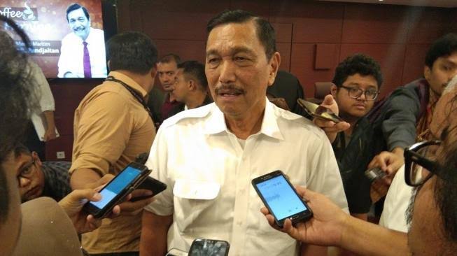 Luhut Dikabarkan Sakit Parah dan Dioperasi?
