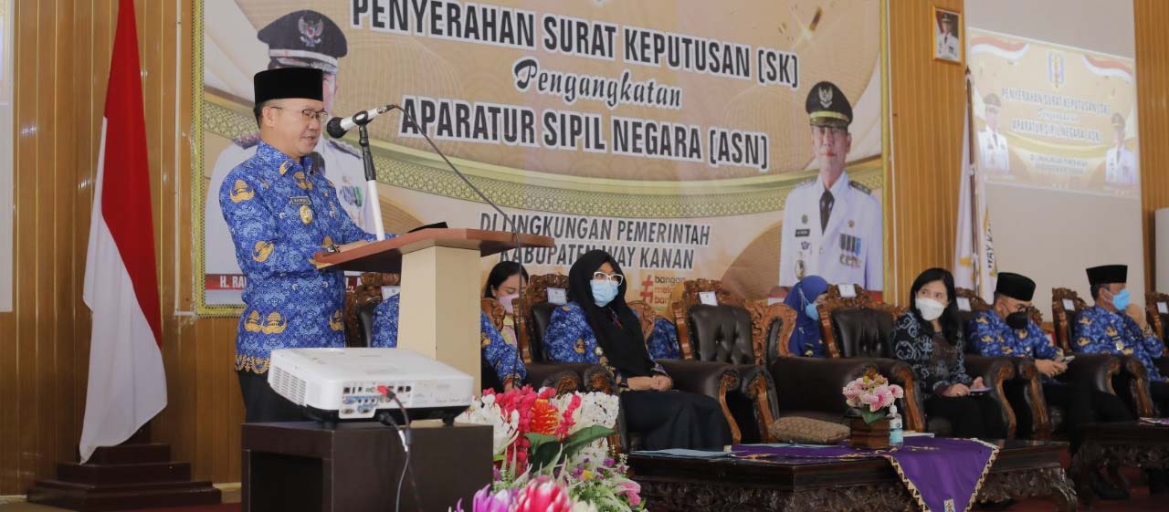 Adipati Serahkan SK CPNS&PPPK tahap I,II di Way Kanan