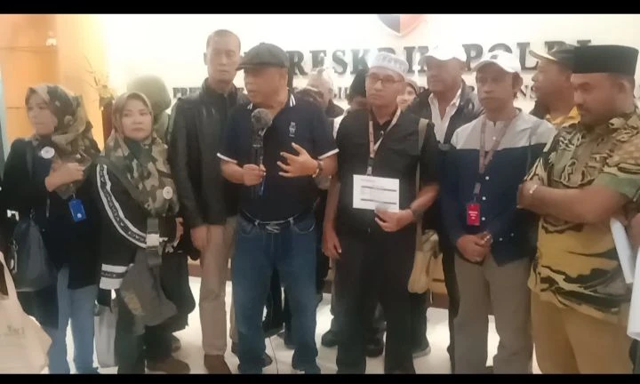 Ada Temuan Terkait Ijazah, TPUA Adukan Jokowi ke Bareskrim Polri
