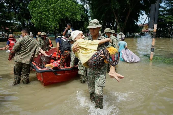 Banjir Besar Landa Malaysia, 3 Orang Tewas dan 80 Ribu Lebih Warga Mengungsi