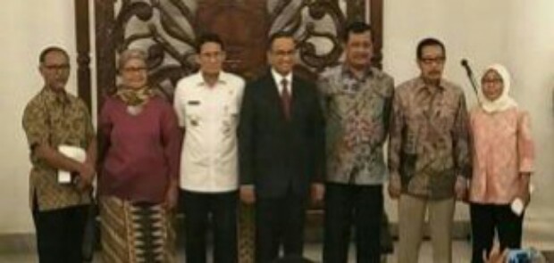 Berantas Korupsi, Anis-Sandi Lantik Komite PK Jakarta