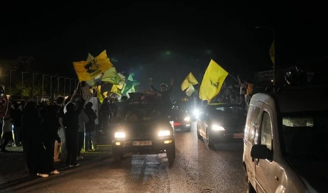 Israel dan Lebanon Gencatan Senjata 10 Hari, Warga Berbondong-bondong Pulang