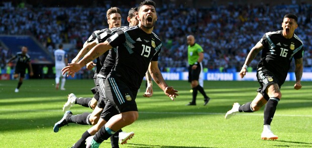 Messi Gagal Bikin Argentina Kalahkan Islandia